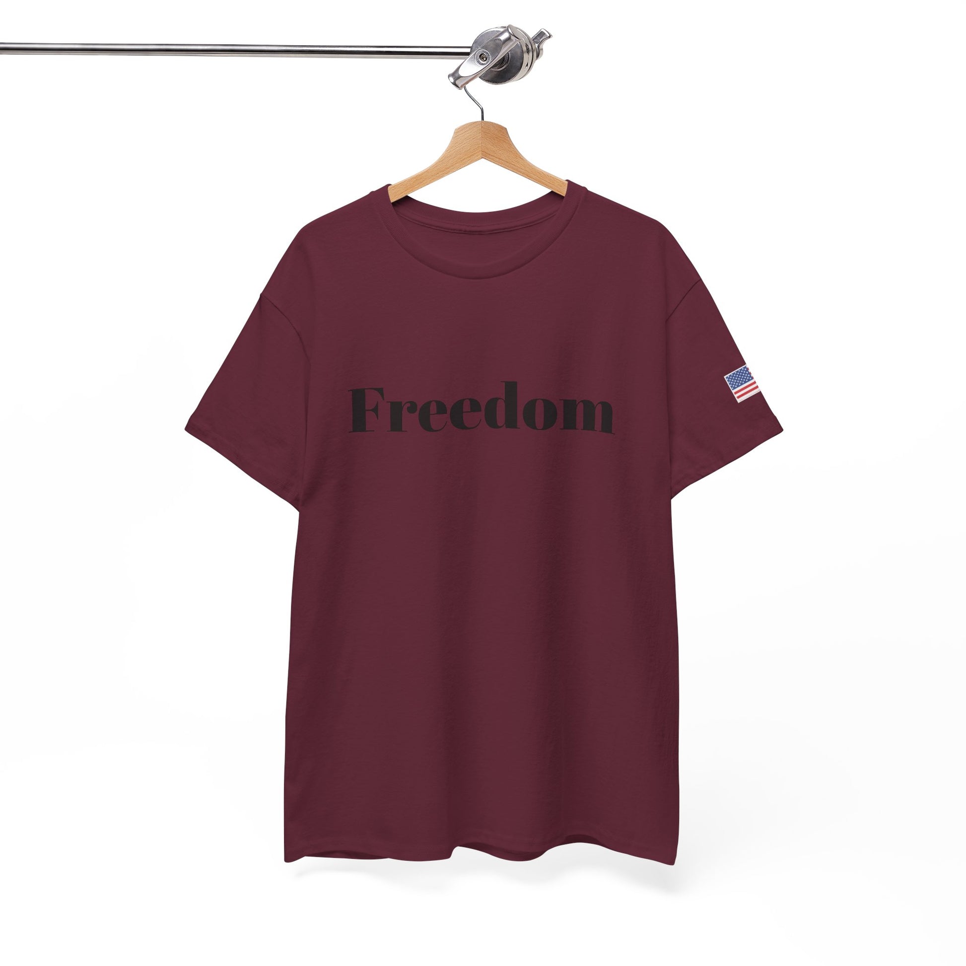 Freedom script tee | T-Shirt, American flag sleeve - TRV