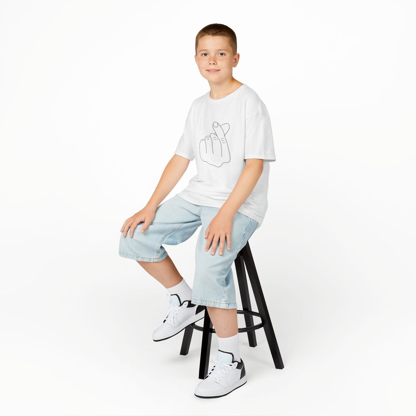 Cute Kids Heavy Cotton Tee - K-Pop Inspired Love Gesture