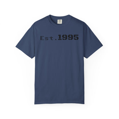 Vintage Est. 1995 T-Shirt, Retro Unisex Tee, Perfect Gift for Birthdays, Casual Wear, Nostalgic Apparel - TRV