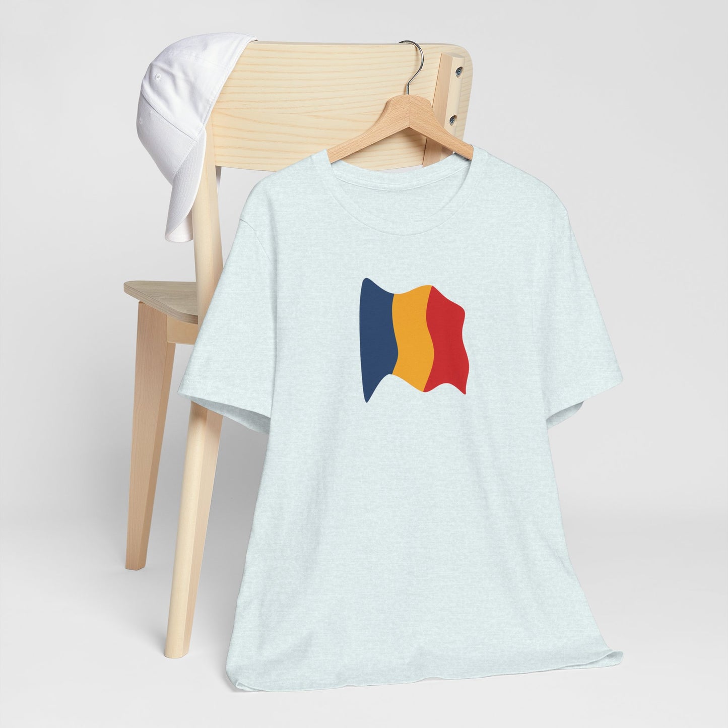 Romanian Flag Unisex Short Sleeve Tee, Casual Shirt, Travel T-Shirt, Gift for Romanians, Summer Outfit, Everyday Wear