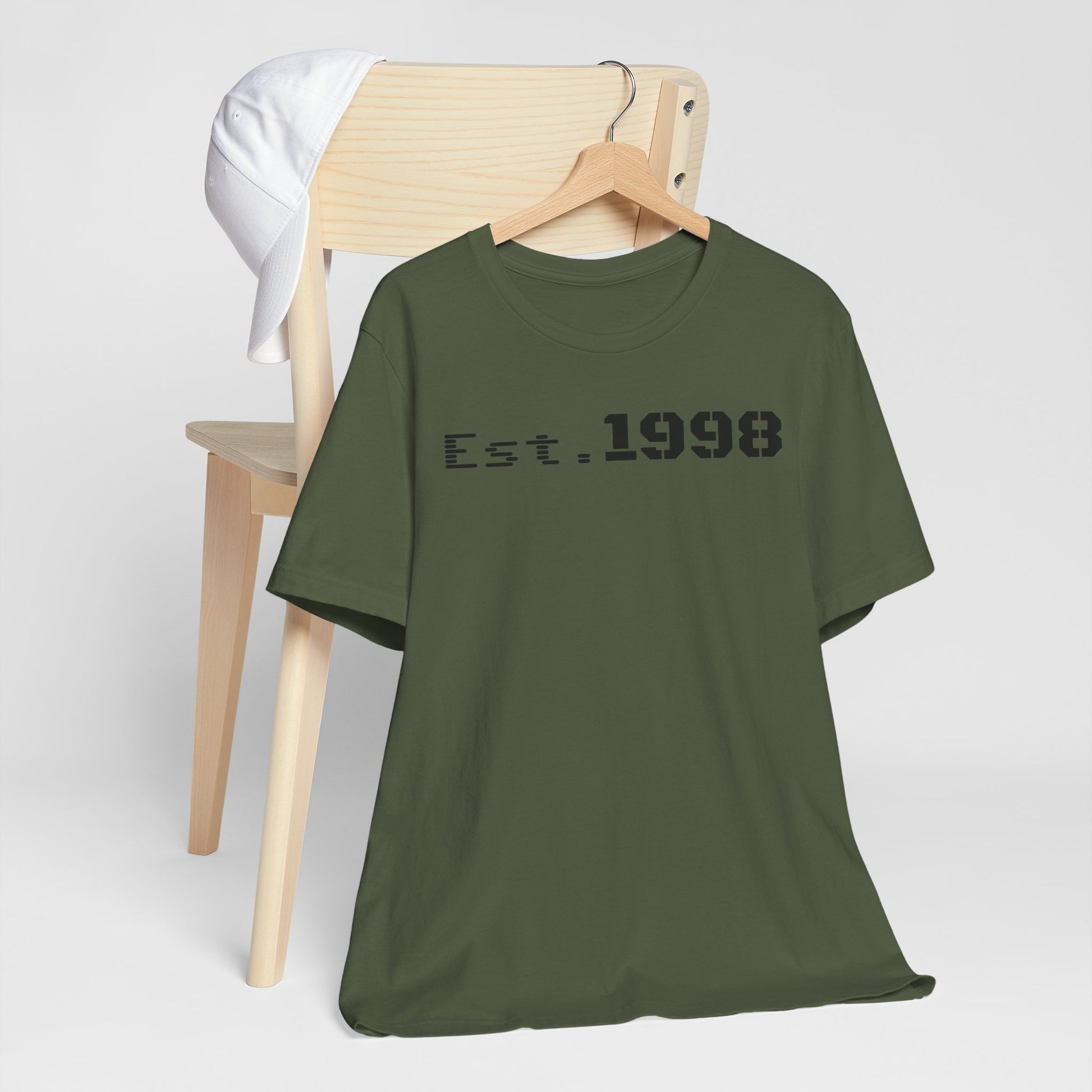 Vintage Est. 1998 Tee - Retro Unisex Shirt for Birthdays, Gifts, Everyday Wear, Casual Style, Nostalgia - TRV