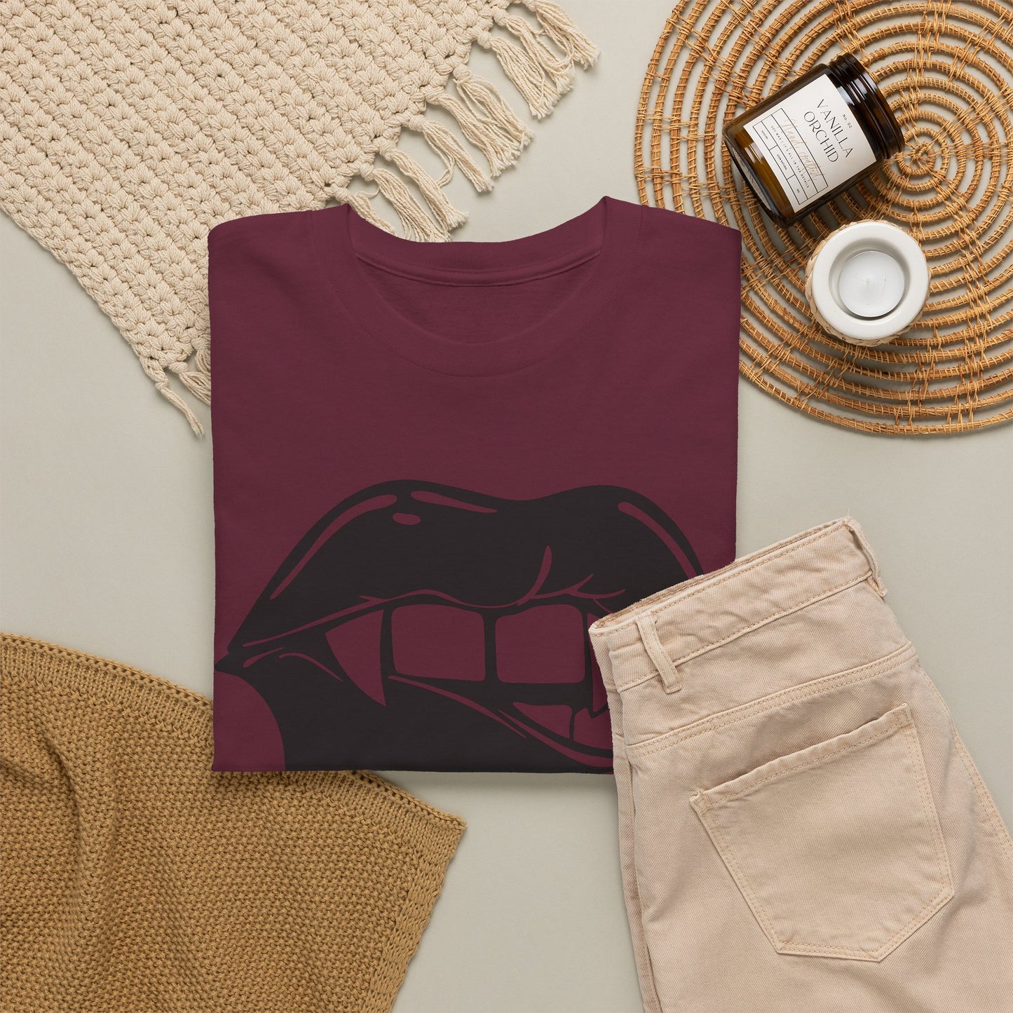 Edgy Graphic Tee - Dripping Lips Design - Unisex Heavy Cotton Tee