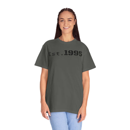 Vintage Est. 1995 T-Shirt, Retro Unisex Tee, Perfect Gift for Birthdays, Casual Wear, Nostalgic Apparel - TRV