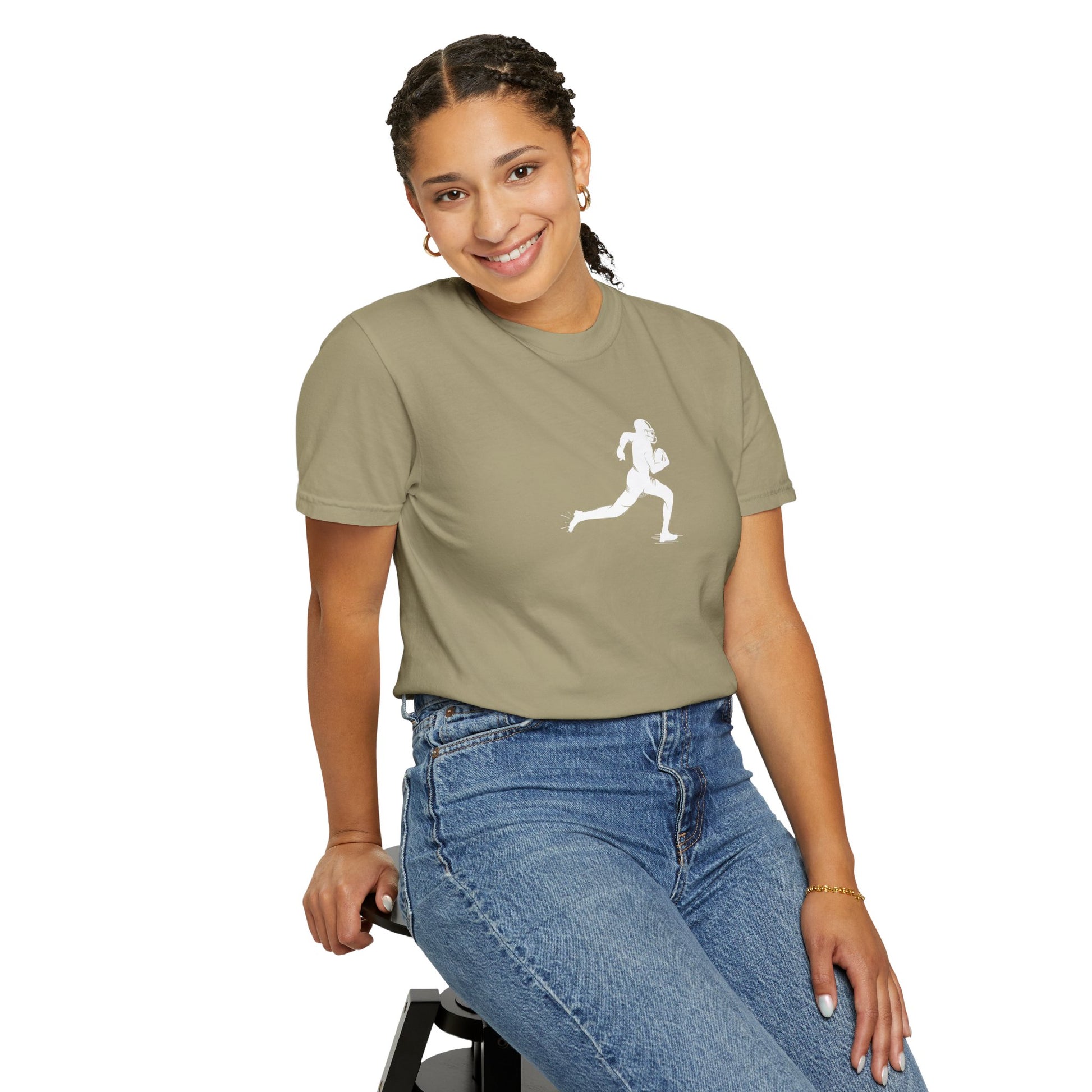 Unisex Football Player T-Shirt | Comfortable Sports Tee, Gift for Runners, Casual Wear, Workout Clothing, Everyday Style - TRV