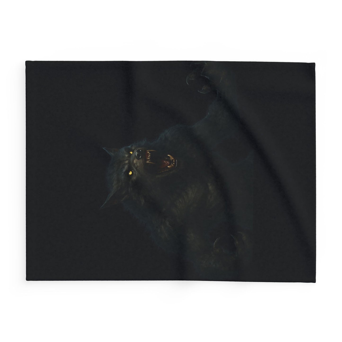 Fierce Werewolf Arctic Fleece Blanket, Cozy Blanket for Horror Lovers, Gifts for Halloween, Warm Throw for Movie Night