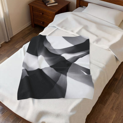 Abstract Black Smoke Design Velveteen Plush Blanket | Monochrome Swirl