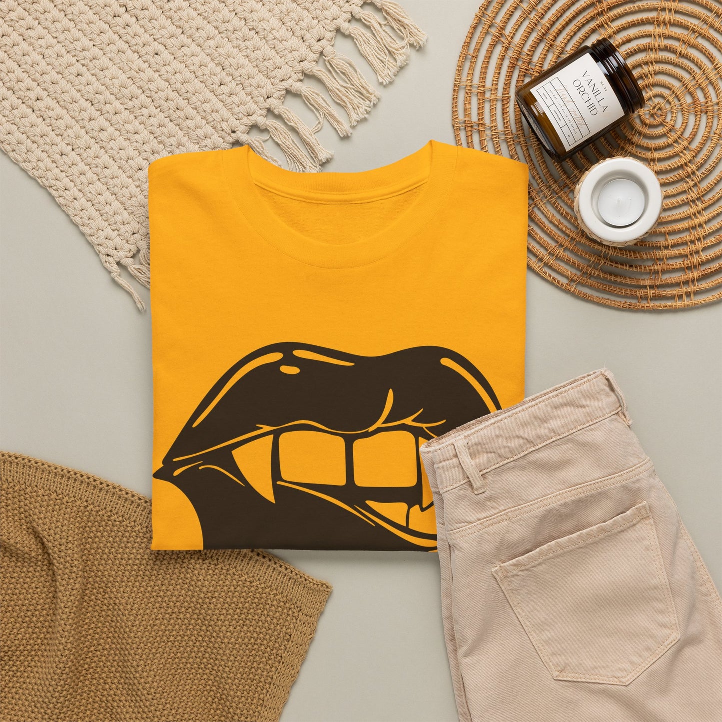 Edgy Graphic Tee - Dripping Lips Design - Unisex Heavy Cotton Tee