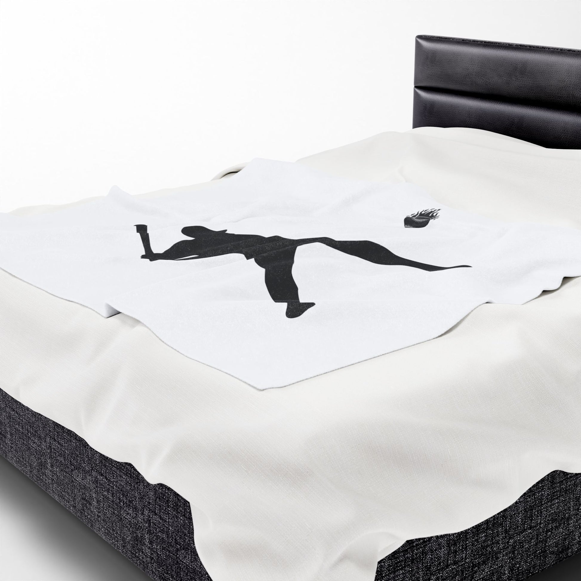 Baseball Player Plush Blanket | Soft Sports Throw, Cozy Gift for Athletes, Home Decor, Game Day Blanket, Perfect for Birthdays - TRV
