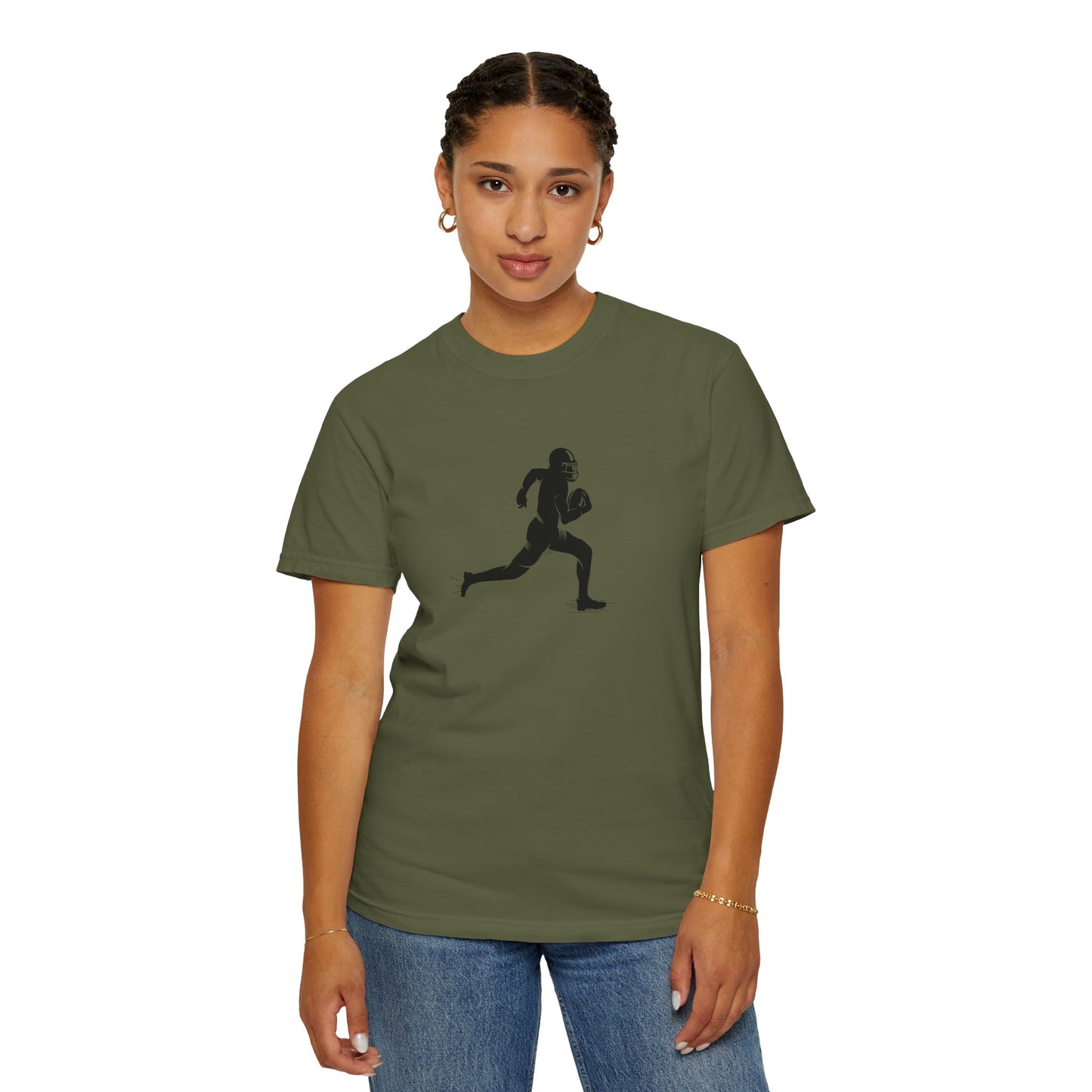Football Player Graphic Unisex T-Shirt, Casual Sports Tee, Gift for Athletes, Workout Shirt, Everyday Wear, Unique Running Apparel