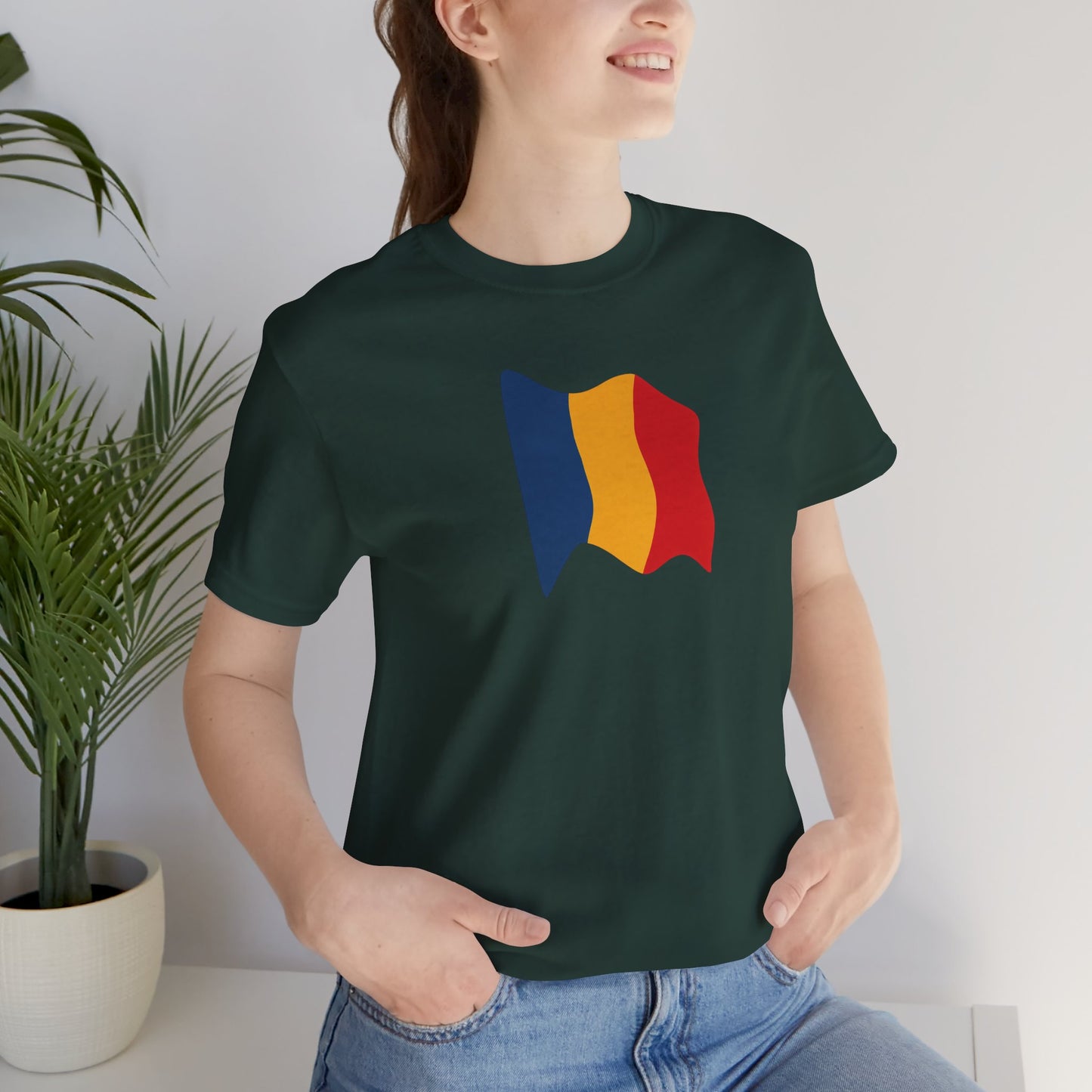 Romanian Flag Unisex Short Sleeve Tee, Casual Shirt, Travel T-Shirt, Gift for Romanians, Summer Outfit, Everyday Wear