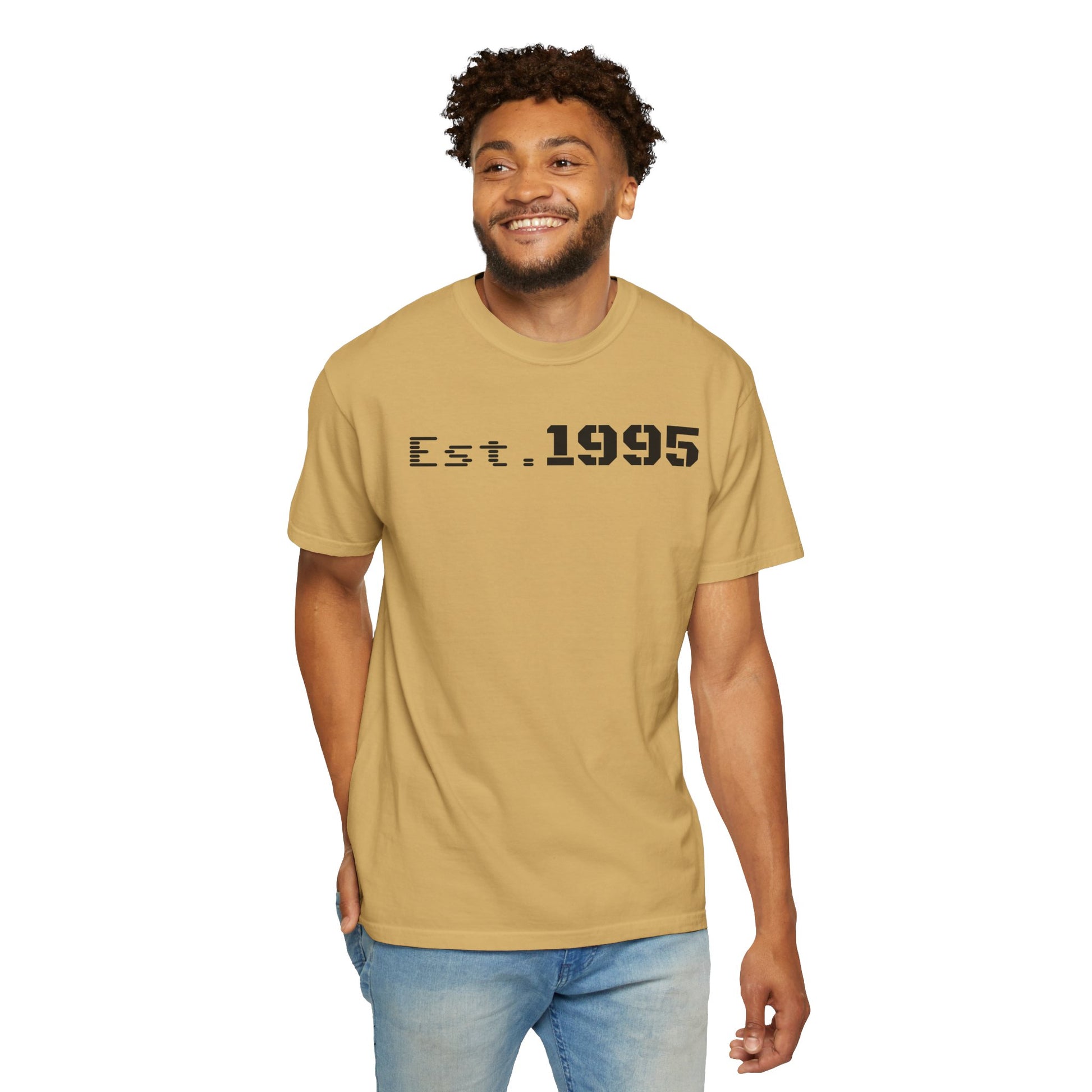 Vintage Est. 1995 T-Shirt, Retro Unisex Tee, Perfect Gift for Birthdays, Casual Wear, Nostalgic Apparel - TRV