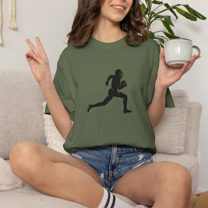Football Player Graphic Unisex T-Shirt, Casual Sports Tee, Gift for Athletes, Workout Shirt, Everyday Wear, Unique Running Apparel