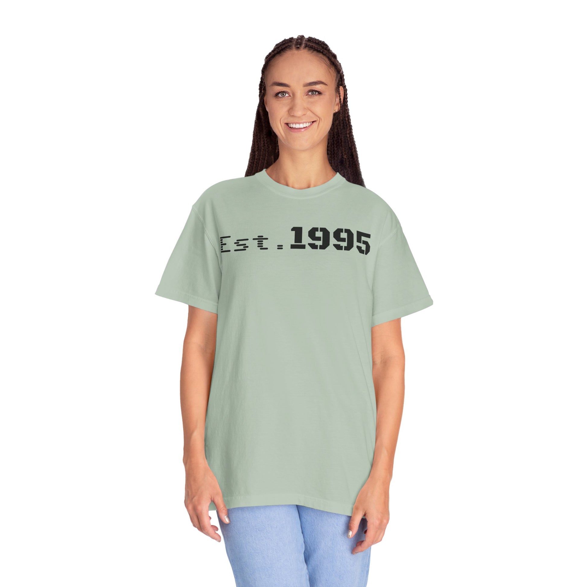 Vintage Est. 1995 T-Shirt, Retro Unisex Tee, Perfect Gift for Birthdays, Casual Wear, Nostalgic Apparel - TRV