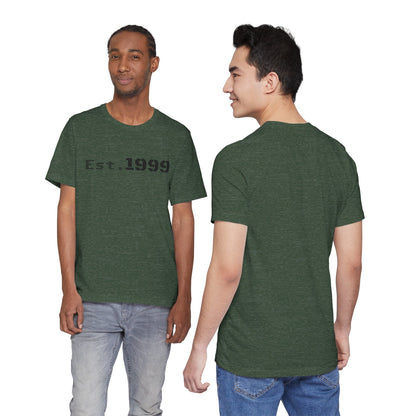 Light gray vintage T-shirt with "Est. 1999" printed in minimalist style, featuring a classic crew neck and short sleeves.