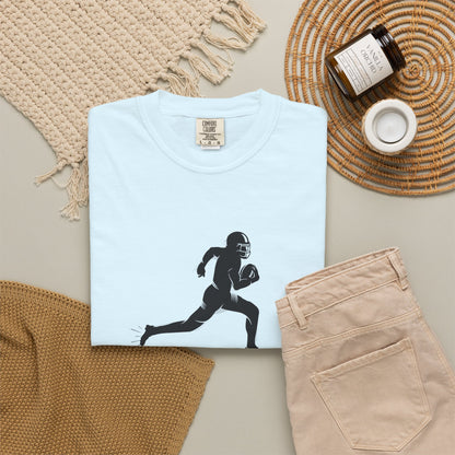 Football Player Graphic Unisex T-Shirt, Casual Sports Tee, Gift for Athletes, Workout Shirt, Everyday Wear, Unique Running Apparel