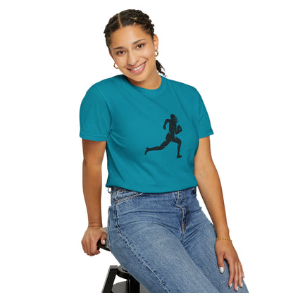Football Player Graphic Unisex T-Shirt, Casual Sports Tee, Gift for Athletes, Workout Shirt, Everyday Wear, Unique Running Apparel