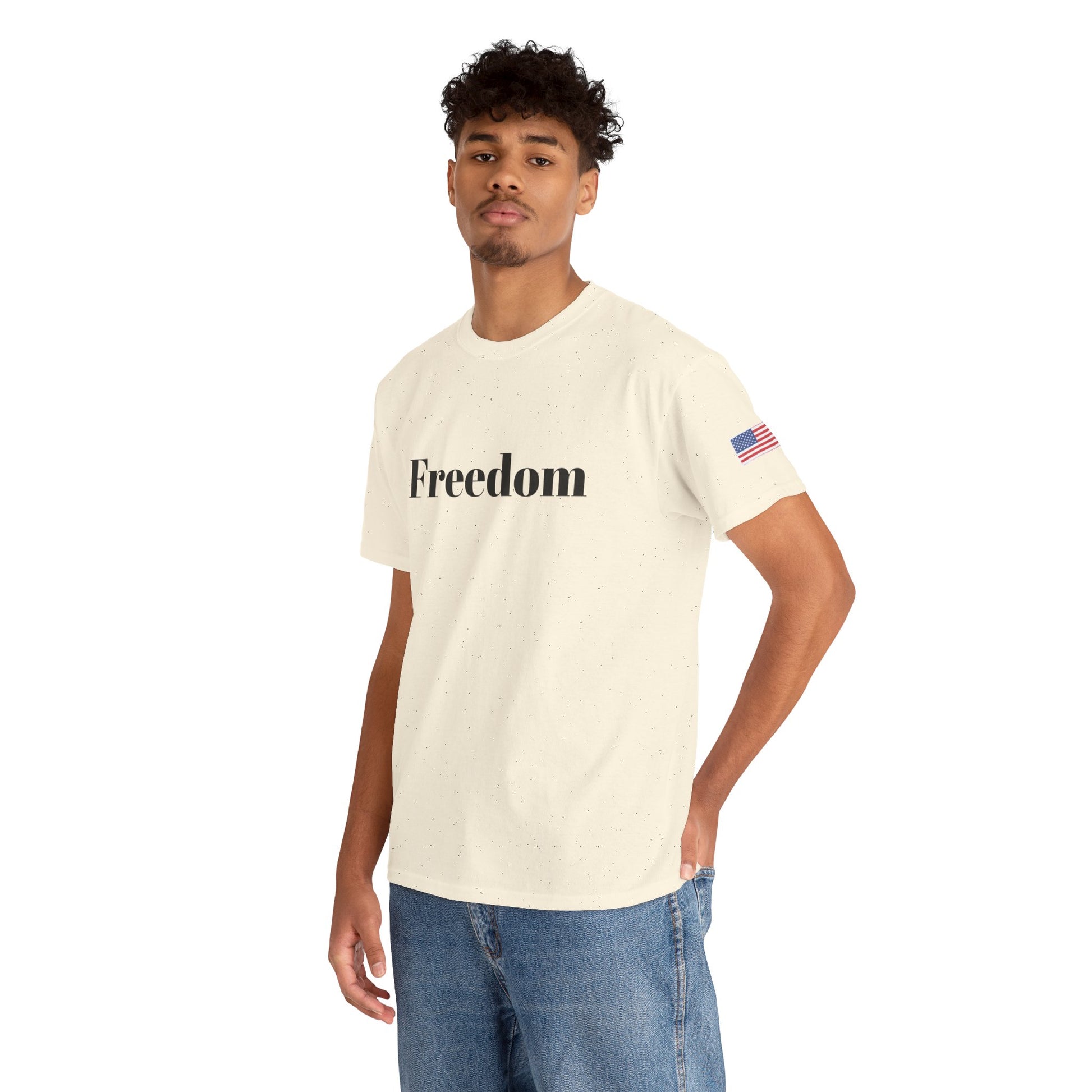 Freedom script tee | T-Shirt, American flag sleeve - TRV