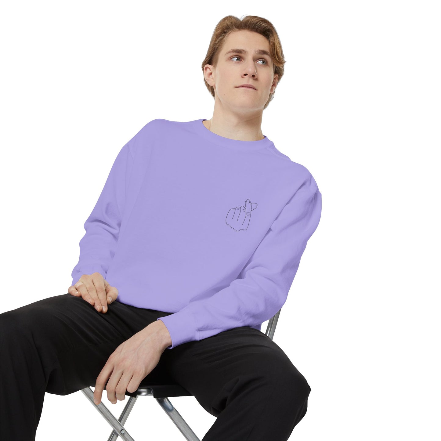 Minimalist Unisex Sweatshirt with Hand Design - Cozy & Stylish