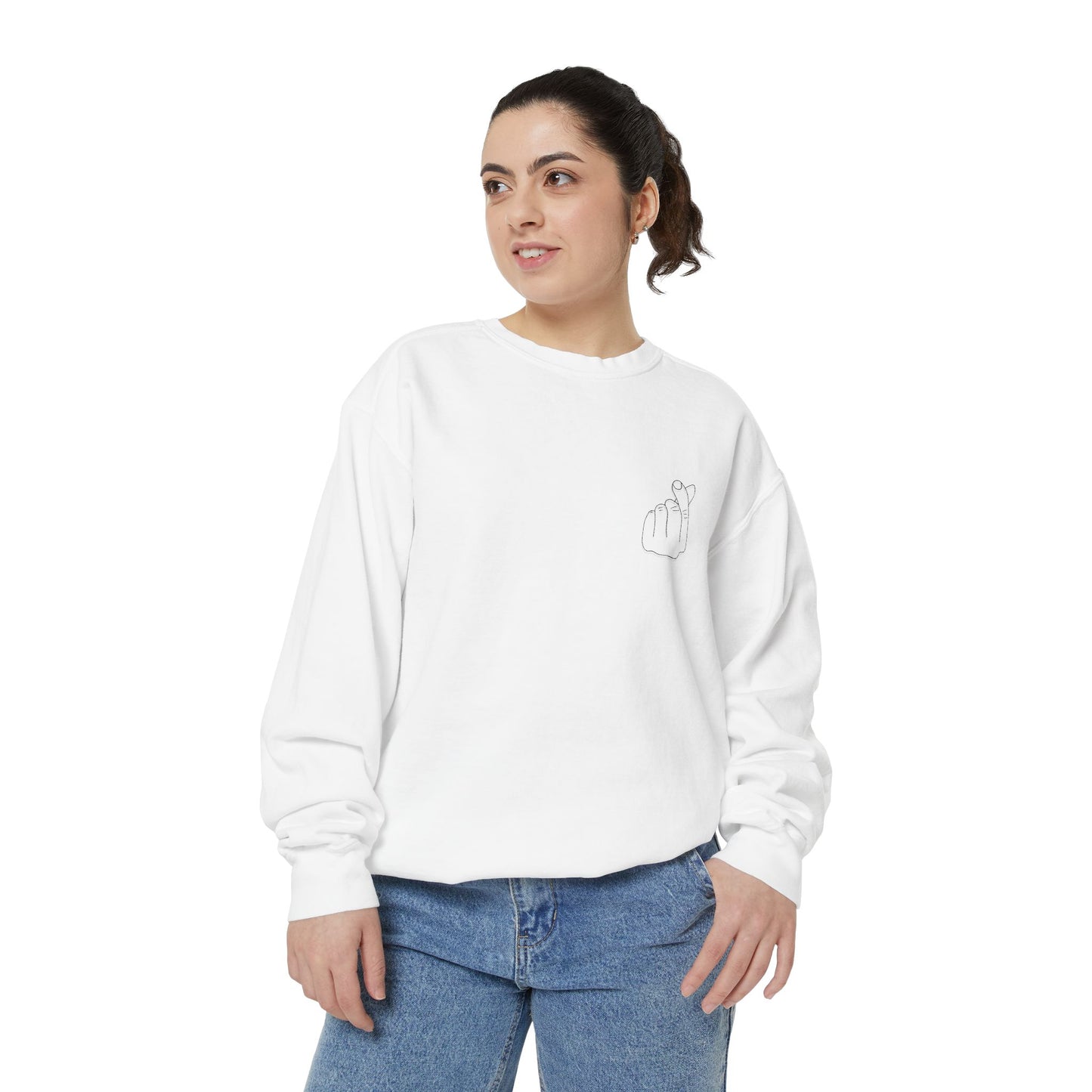 Minimalist Unisex Sweatshirt with Hand Design - Cozy & Stylish