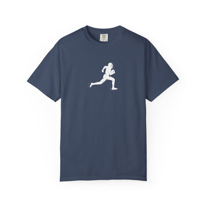 Sporty Unisex Garment-Dyed T-Shirt with Football Player Graphic, Activewear, Casual Wear, Gift for Runners, Fitness Apparel, Everyday Style