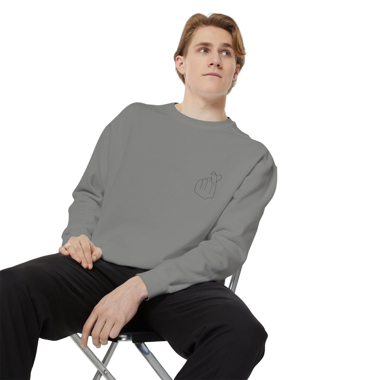 Minimalist Unisex Sweatshirt with Hand Design - Cozy & Stylish