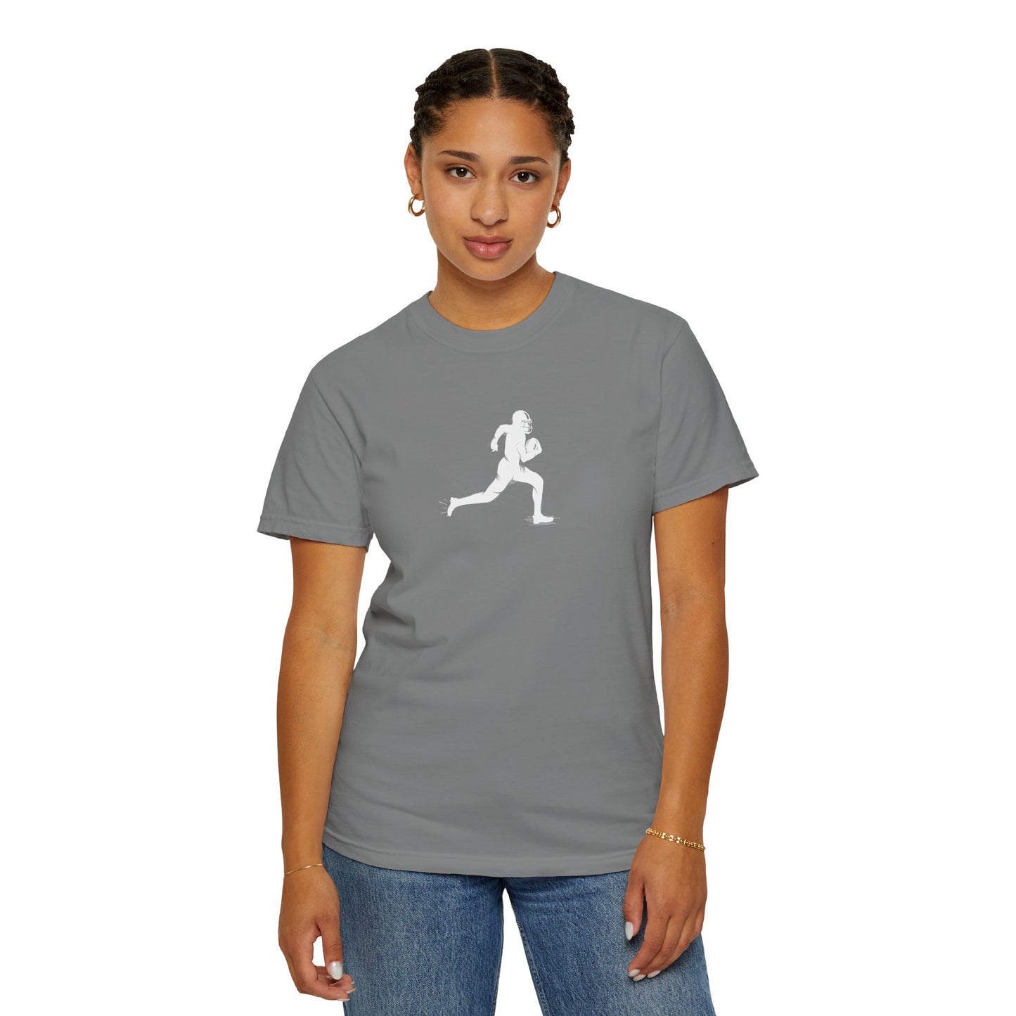 Sporty Unisex Garment-Dyed T-Shirt with Football Player Graphic, Activewear, Casual Wear, Gift for Runners, Fitness Apparel, Everyday Style