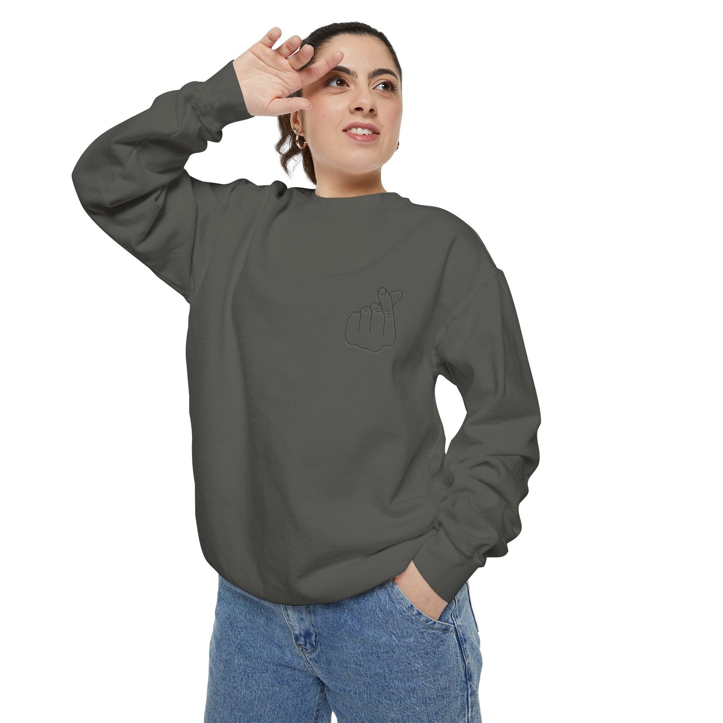 Minimalist Unisex Sweatshirt with Hand Design - Cozy & Stylish