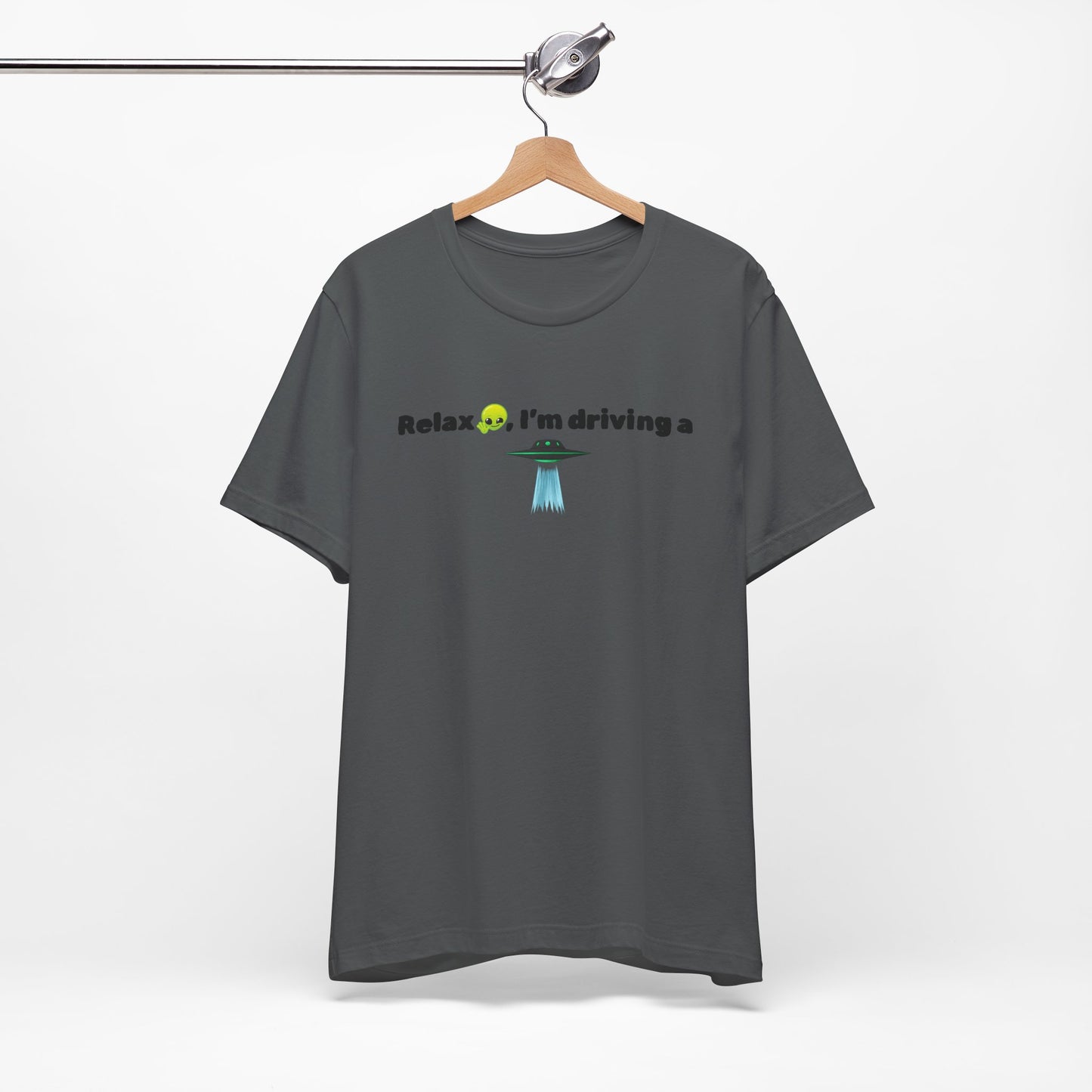 Alien Driving Unisex Tee - Fun Casual Shirt, Gifts for UFO Lovers, Quirky Humor T-Shirt, Perfect for Road Trips, Unique Birthday Present
