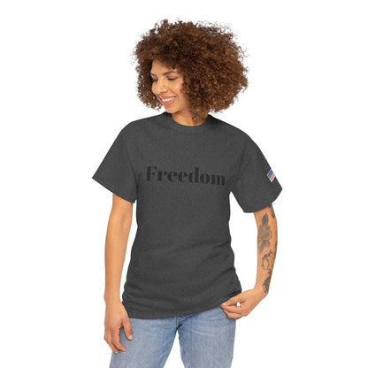 Freedom script tee | T-Shirt, American flag sleeve - TRV