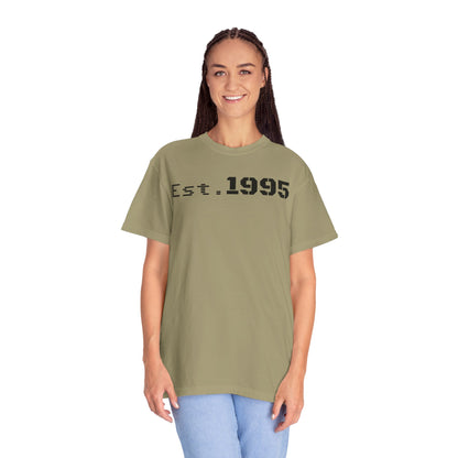 Vintage Est. 1995 T-Shirt, Retro Unisex Tee, Perfect Gift for Birthdays, Casual Wear, Nostalgic Apparel - TRV