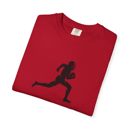 Football Player Graphic Unisex T-Shirt, Casual Sports Tee, Gift for Athletes, Workout Shirt, Everyday Wear, Unique Running Apparel