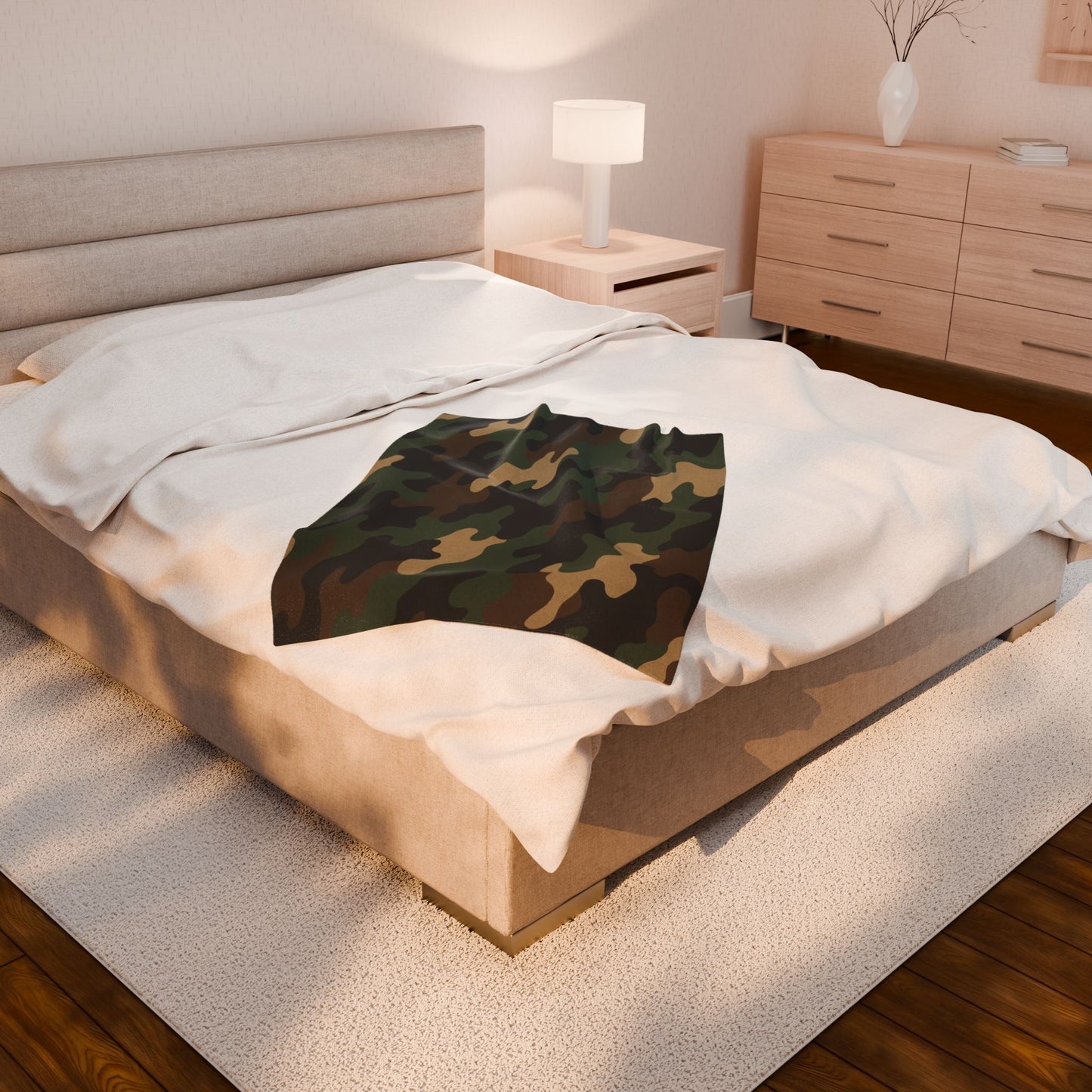 Cozy Camouflage Velveteen Plush Blanket | Ideal for Campouts, Living Room Decor, Gift for Him, Outdoor Adventures, Soft Throw - TRV