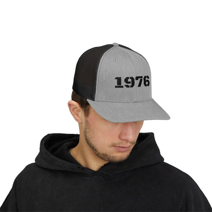 Vintage 1976 Snapback Trucker Cap, Retro Cap, Gift for Him, Casual Style Hat, Birthday Gift for 1976 Birth Year, Dad Hat - TRV