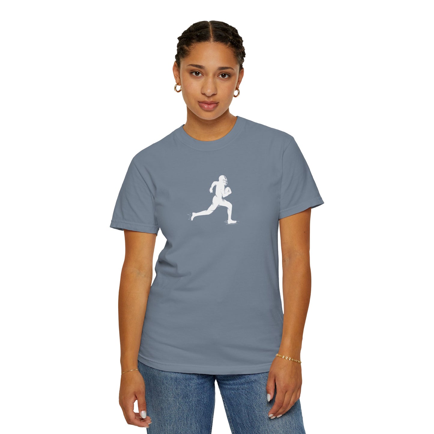 Sporty Unisex Garment-Dyed T-Shirt with Football Player Graphic, Activewear, Casual Wear, Gift for Runners, Fitness Apparel, Everyday Style