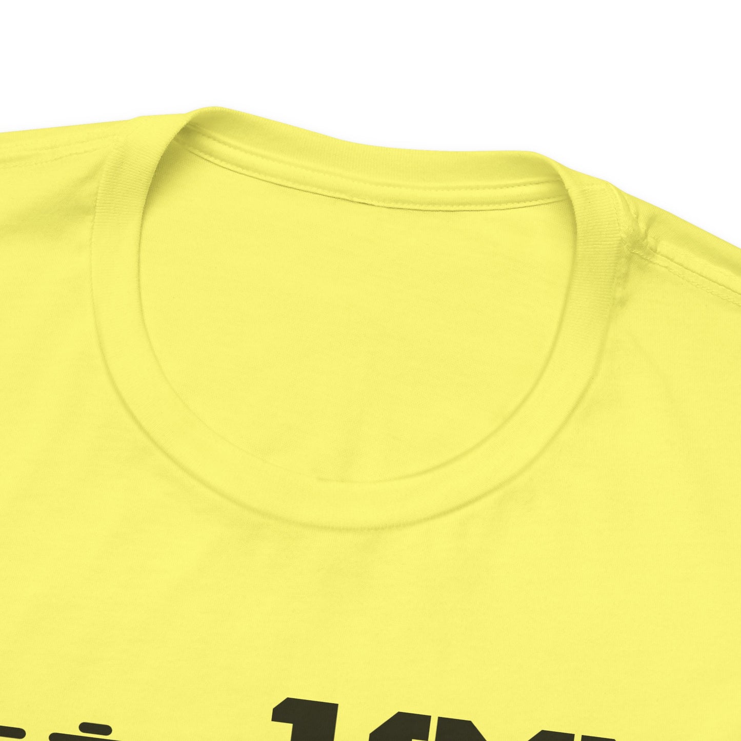 Est. 1992 Short Sleeve Tee - Retro Unisex T-Shirt, Birthday Gift, Vintage Style Shirt, Casual Wear, Trendy Outfit