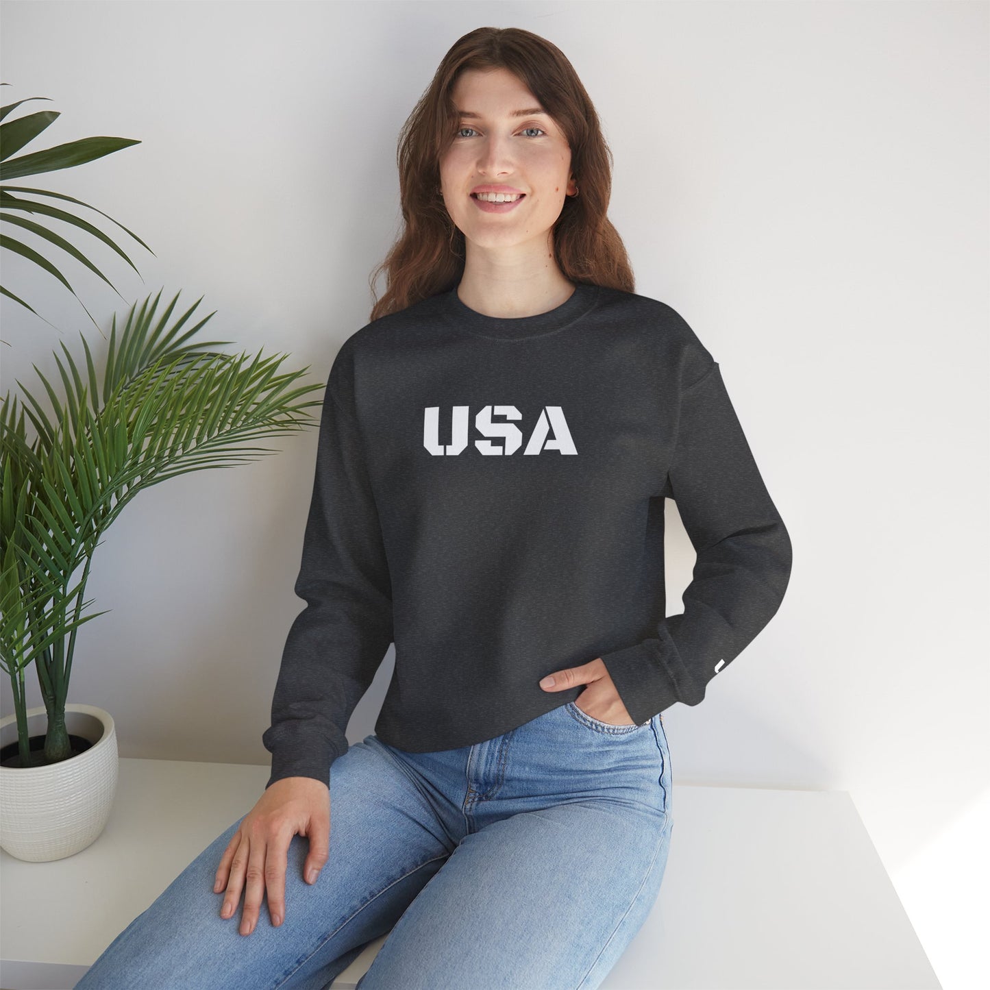 Cozy USA Unisex Crewneck Sweatshirt | Perfect Layering Piece for Every Season | Great Gift for Him/Her | Trendy Style for Casual Outings