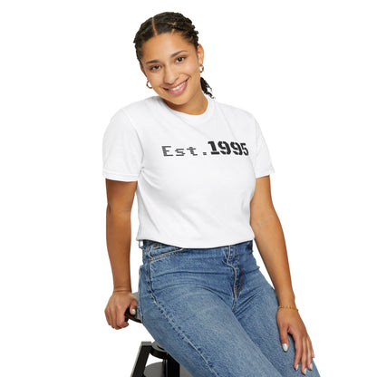 Vintage Est. 1995 T-Shirt, Retro Unisex Tee, Perfect Gift for Birthdays, Casual Wear, Nostalgic Apparel - TRV