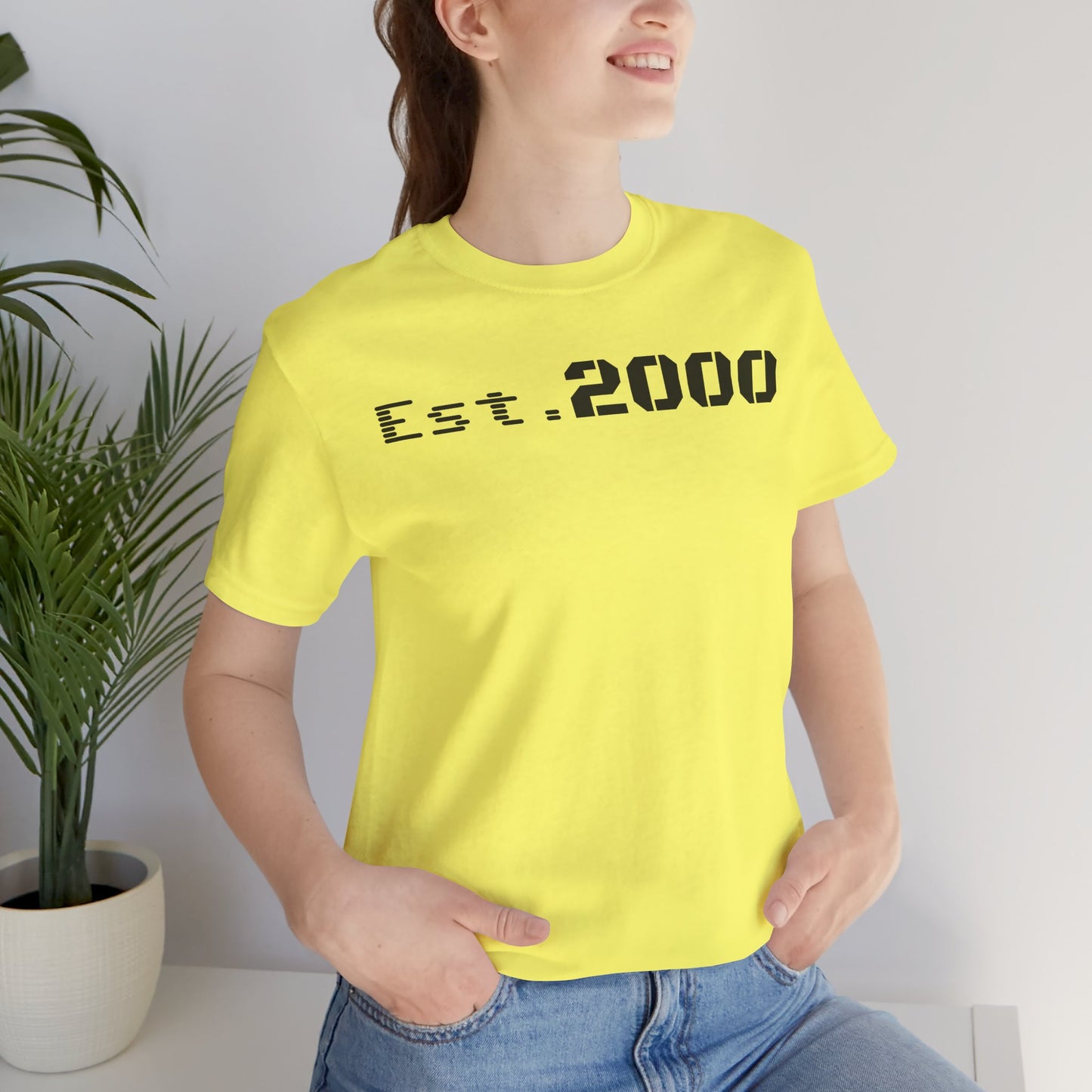 Est. 2000 T‑Shirt — Born in 2000 Retro Pixel Tee