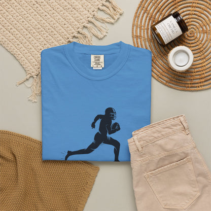 Football Player Graphic Unisex T-Shirt, Casual Sports Tee, Gift for Athletes, Workout Shirt, Everyday Wear, Unique Running Apparel