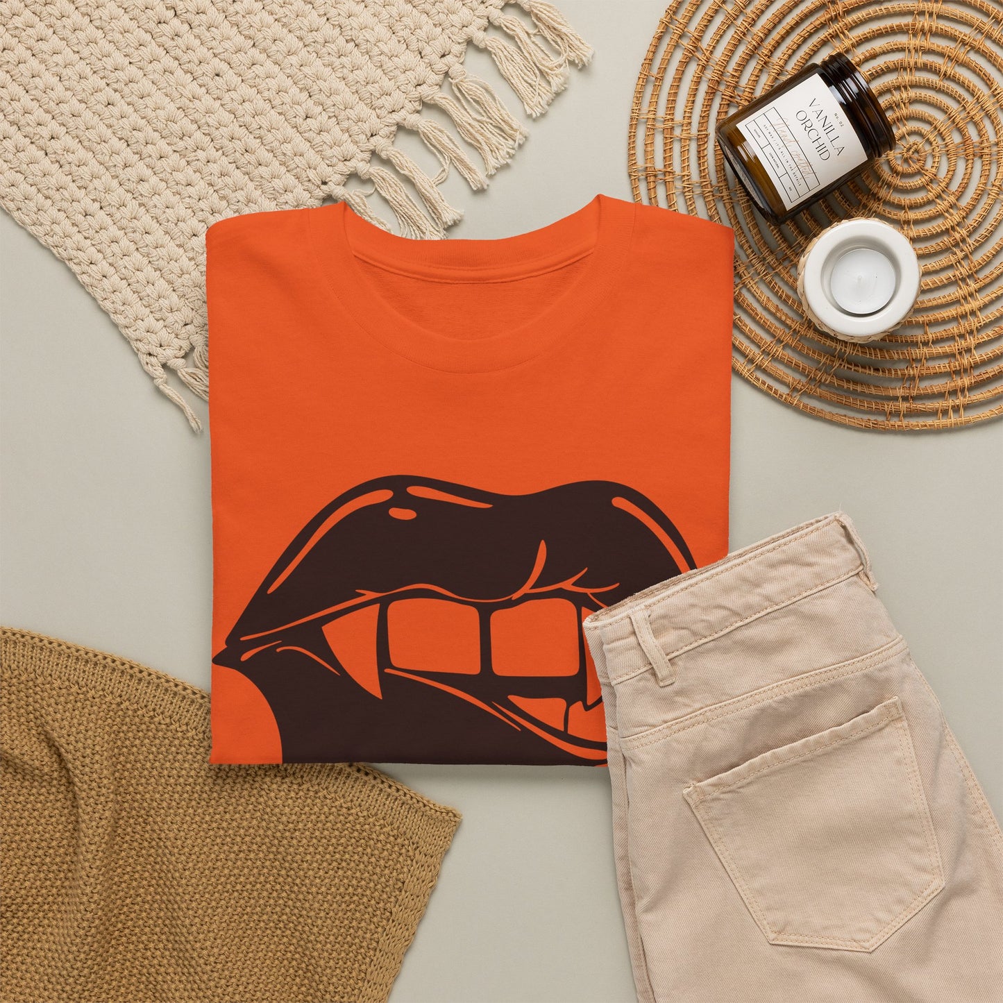 Edgy Graphic Tee - Dripping Lips Design - Unisex Heavy Cotton Tee