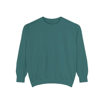 Minimalist Unisex Sweatshirt with Hand Design - Cozy & Stylish