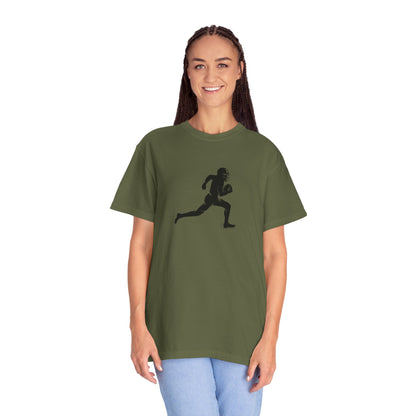 Football Player Graphic Unisex T-Shirt, Casual Sports Tee, Gift for Athletes, Workout Shirt, Everyday Wear, Unique Running Apparel