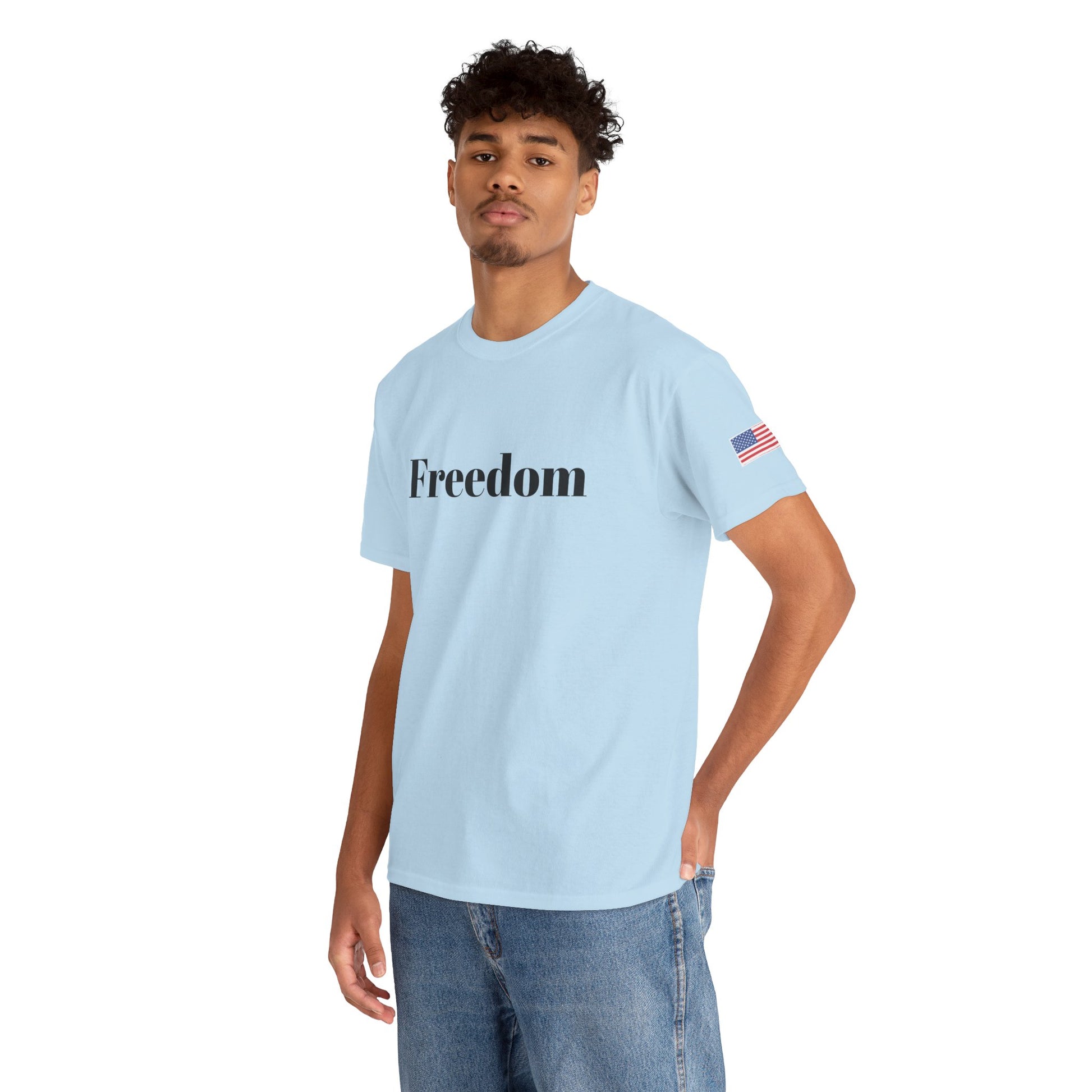 Freedom script tee | T-Shirt, American flag sleeve - TRV