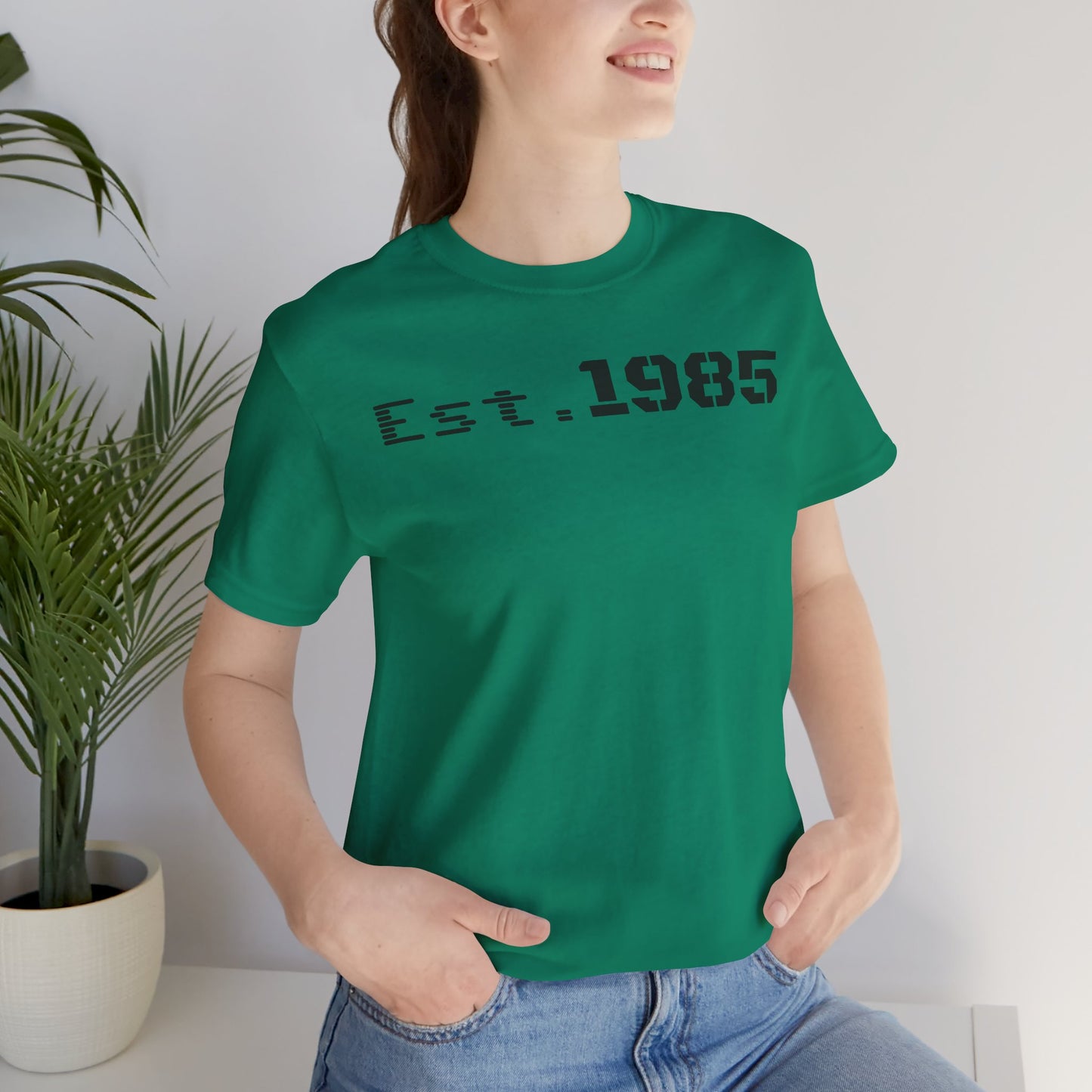 Est. 1985 Vintage Unisex Tee, Retro Birthday T-Shirt, Perfect Gift for 1980s Lovers, Casual Apparel, Timeless Style