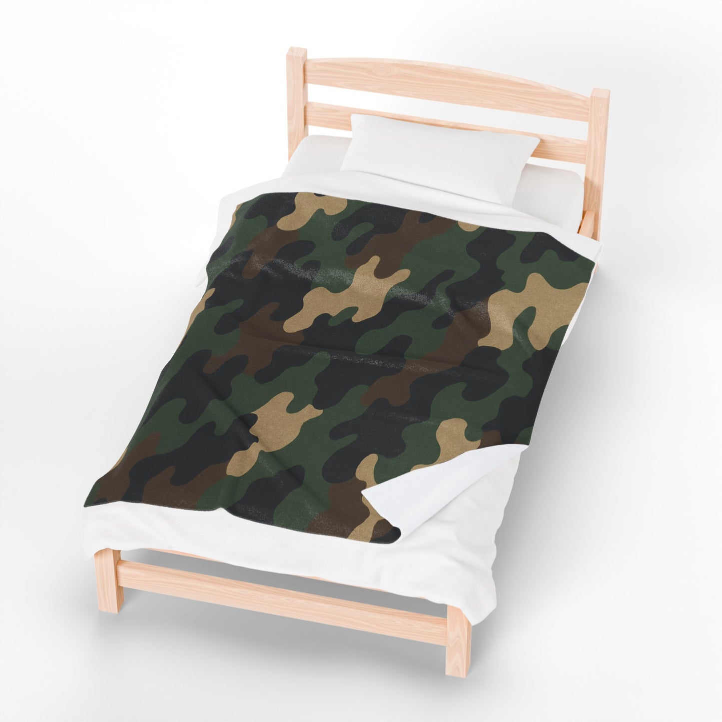 Cozy Camouflage Velveteen Plush Blanket | Ideal for Campouts, Living Room Decor, Gift for Him, Outdoor Adventures, Soft Throw - TRV