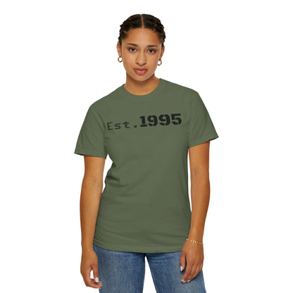 Vintage Est. 1995 T-Shirt, Retro Unisex Tee, Perfect Gift for Birthdays, Casual Wear, Nostalgic Apparel - TRV