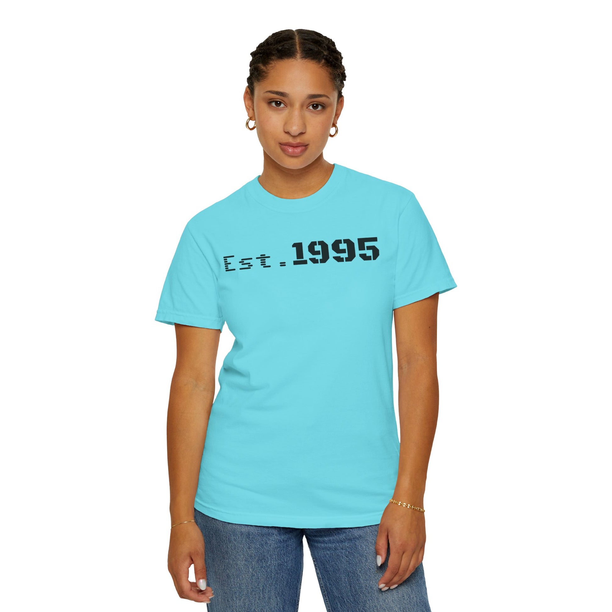 Vintage Est. 1995 T-Shirt, Retro Unisex Tee, Perfect Gift for Birthdays, Casual Wear, Nostalgic Apparel - TRV
