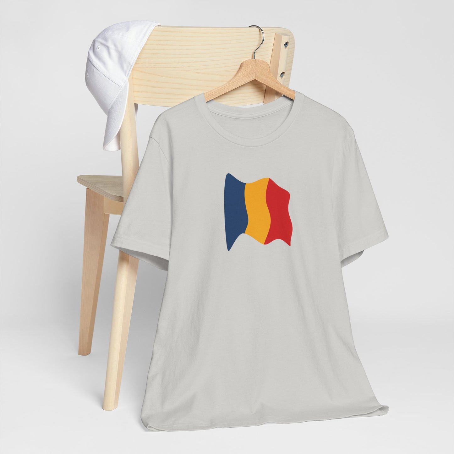 Romanian Flag Unisex Short Sleeve Tee, Casual Shirt, Travel T-Shirt, Gift for Romanians, Summer Outfit, Everyday Wear