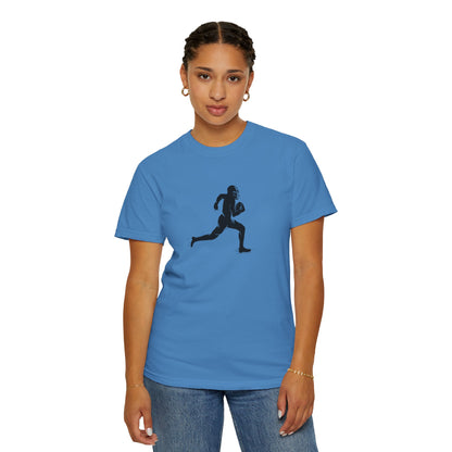 Football Player Graphic Unisex T-Shirt, Casual Sports Tee, Gift for Athletes, Workout Shirt, Everyday Wear, Unique Running Apparel